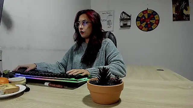 Scarlett Sen online show from January 2025 02:25:01 PM