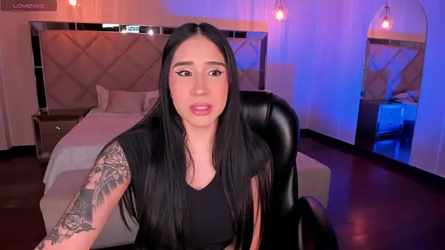 NickyLawson online show from October 2025 03:39:02 AM