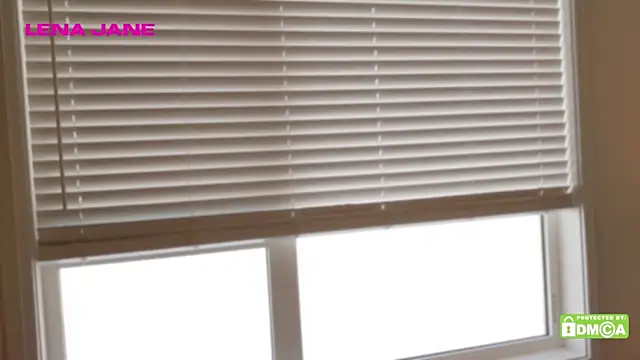 Snapshot of Lenajane__xx chatting on December 2024 08:25:02 PM Lenajane xx online show from December 2024 08:25:02 PM