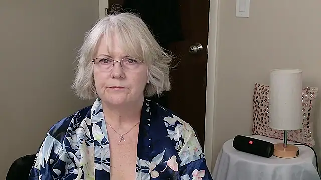 Kaitlyn Winters online show from January 2025 07:12:01 PM