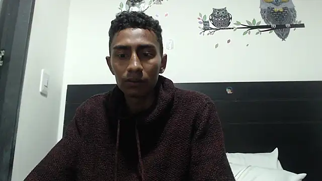 Snapshot of stifen_ chatting on January 2025 01:11:01 AM stifen online show from January 2025 01:11:01 AM