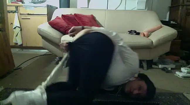 Sissy naomi online show from January 2025 08:25:02 PM