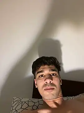 Snapshot of Hermanooooooo chatting on January 2025 03:16:01 AM Hermanooooooo online show from January 2025 03:16:01 AM