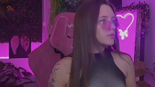JennyDens online show from June 2026 06:10:01 PM