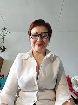 Snapshot of Fire_Night chatting on April 2026 08:06:01 AM Fire Night online show from April 2026 08:06:01 AM