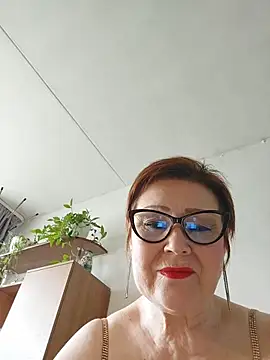 Snapshot of Fire_Night chatting on June 2026 06:01:01 AM Fire Night online show from June 2026 06:01:01 AM