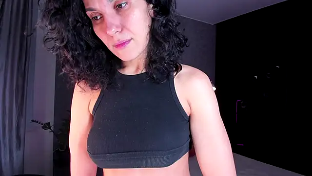  CurlySue  online show from November 2025 04:23:01 AM