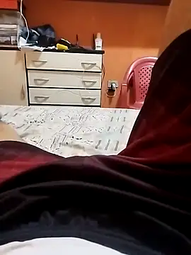 Emanuel45js online show from December 2024 11:40:01 PM