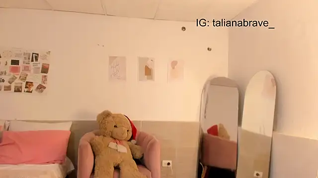 ValienteGirl  online show from October 2025 03:05:02 AM