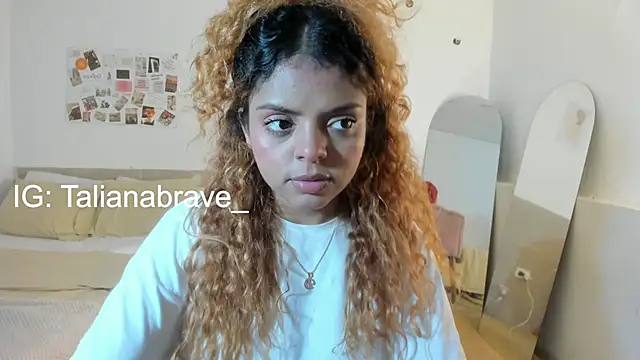 ValienteGirl  online show from October 2025 02:56:01 AM