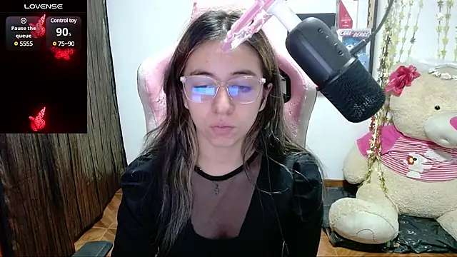 Maggie Fox3 online show from February 2025 01:36:01 AM