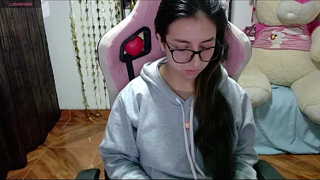 Maggie Fox3 online show from September 2025 02:11:01 AM