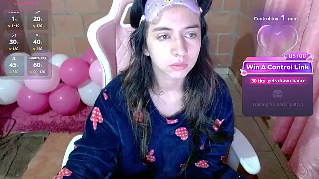 Snapshot of Maggie_Fox3 chatting on June 2026 02:35:01 AM Maggie Fox3 online show from June 2026 02:35:01 AM