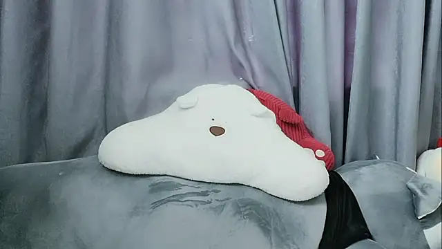 Snapshot of pelue chatting on September 2025 01:28:01 AM pelue online show from September 2025 01:28:01 AM