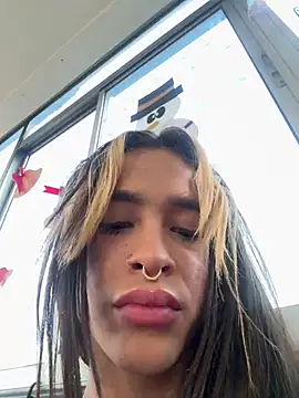 stormytt  online show from December 2024 09:58:02 PM