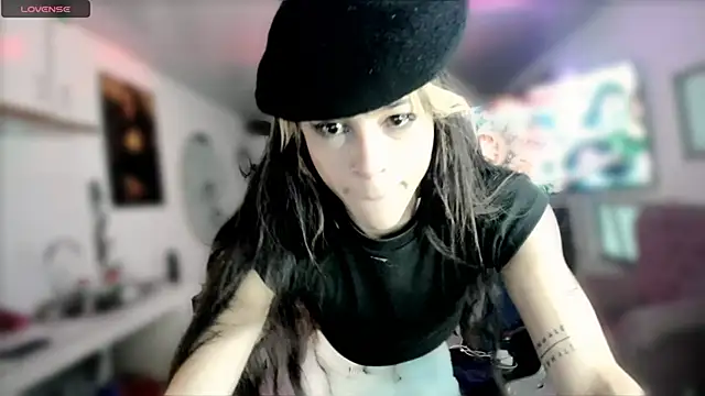 stormytt  online show from February 2025 09:28:01 AM