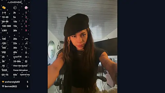 stormytt  online show from February 2025 12:33:02 PM