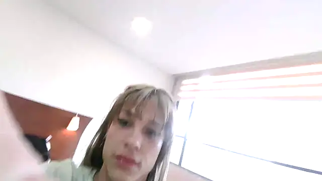 Snapshot of stormytt_ chatting on April 2026 09:28:01 PM stormytt online show from April 2026 09:28:01 PM