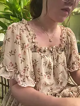 Snapshot of HinaLovely chatting on February 2025 01:20:01 PM HinaLovely online show from February 2025 01:20:01 PM