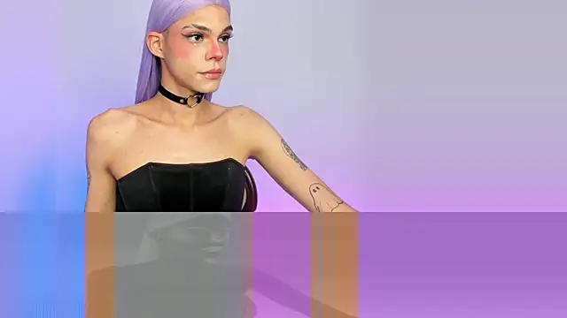 Varya Ferreira online show from October 2025 10:56:02 PM