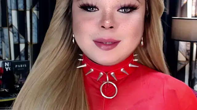 Snapshot of Mistress_DOMnicaaxx chatting on November 2025 10:19:01 PM Mistress DOMnicaaxx online show from November 2025 10:19:01 PM