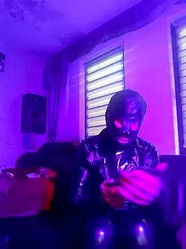 Snapshot of Crystalbitchx chatting on December 2024 07:59:02 AM Crystalbitchx online show from December 2024 07:59:02 AM