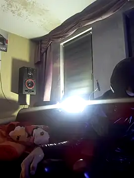 Snapshot of Crystalbitchx chatting on January 2025 10:35:01 PM Crystalbitchx online show from January 2025 10:35:01 PM