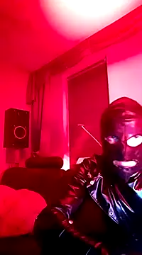 Snapshot of Crystalbitchx chatting on March 2025 01:58:01 AM Crystalbitchx online show from March 2025 01:58:01 AM