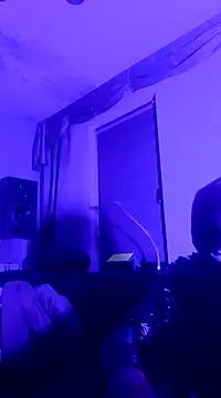 Snapshot of Crystalbitchx chatting on March 2025 01:16:01 AM Crystalbitchx online show from March 2025 01:16:01 AM