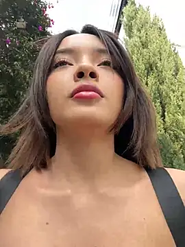 Irina Grant online show from December 2024 07:57:01 PM