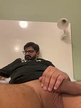 Snapshot of the_indian_dick_u_want chatting on February 2026 10:20:02 PM the indian dick u want online show from February 2026 10:20:02 PM