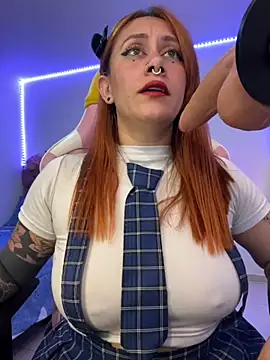 Luna Paris  online show from December 2025 11:35:01 PM