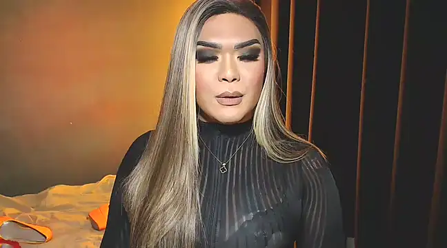 Snapshot of VictoriaEliz chatting on December 2024 12:23:01 AM VictoriaEliz online show from December 2024 12:23:01 AM