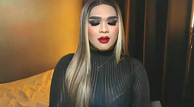 Snapshot of VictoriaEliz chatting on February 2025 06:54:01 AM VictoriaEliz online show from February 2025 06:54:01 AM