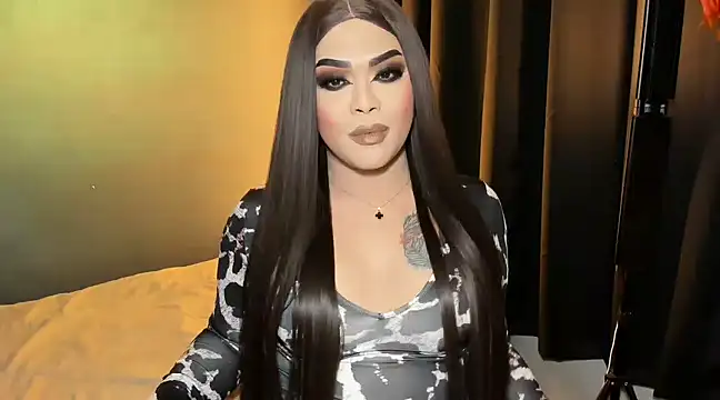 Snapshot of VictoriaEliz chatting on March 2025 06:43:02 PM VictoriaEliz online show from March 2025 06:43:02 PM