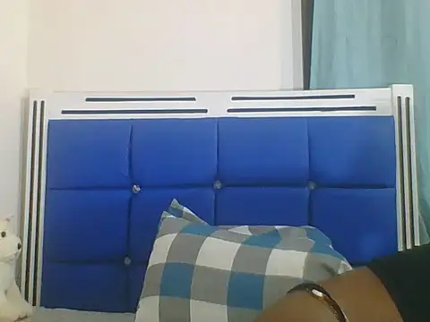 Sweetbaby004 online show from September 2025 04:10:02 PM