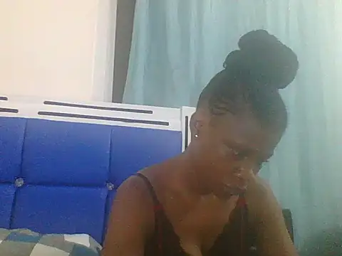 Sweetbaby004 online show from September 2025 05:39:02 PM