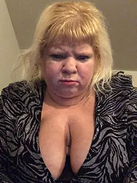 JemJensen30 online show from February 2025 08:08:01 AM