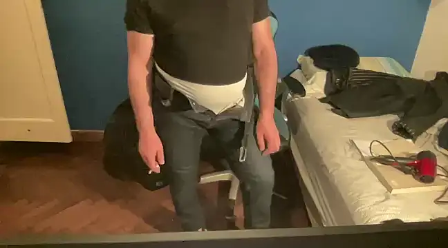 Fabrissi online show from December 2024 01:10:02 AM