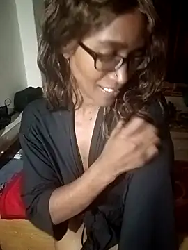 LunaRai online show from March 2025 04:40:02 PM