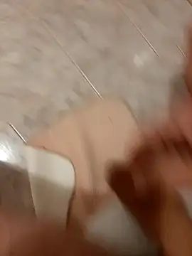 Alex 7422 online show from April 2026 03:31:02 PM