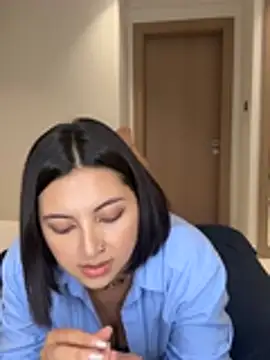 alexademie1 online show from March 2026 02:22:02 PM