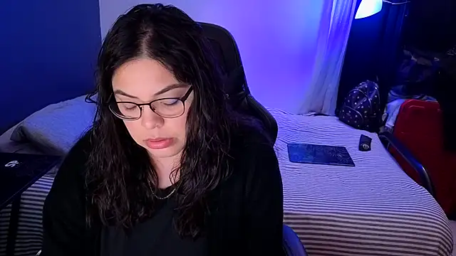 Snapshot of drizzypeach602 chatting on February 2026 03:57:02 AM drizzypeach602 online show from February 2026 03:57:02 AM