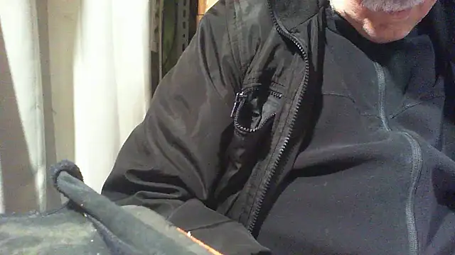 nonnomaturobisex online show from November 2025 07:57:01 AM