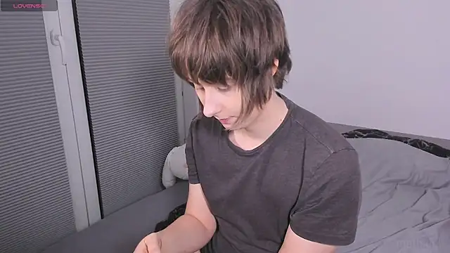 Snapshot of mothkink chatting on July 2026 07:42:02 PM mothkink online show from July 2026 07:42:02 PM