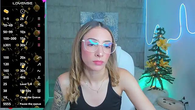 Snapshot of barbie_scoth_ chatting on December 2024 09:51:02 PM barbie scoth  online show from December 2024 09:51:02 PM