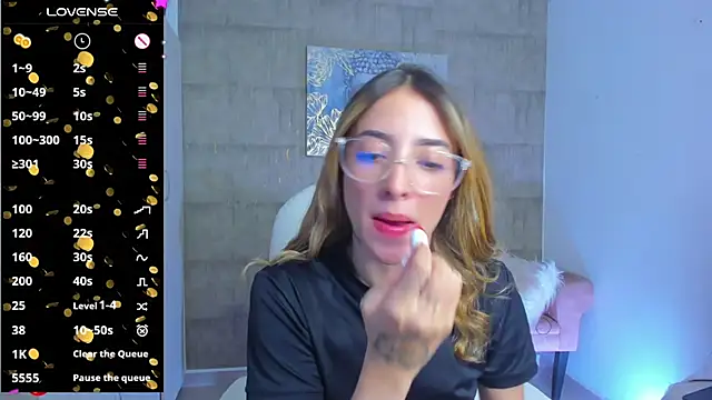 Snapshot of barbie_scoth_ chatting on February 2025 08:20:02 PM barbie scoth  online show from February 2025 08:20:02 PM