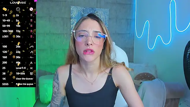 Snapshot of barbie_scoth_ chatting on March 2025 09:13:02 PM barbie scoth  online show from March 2025 09:13:02 PM