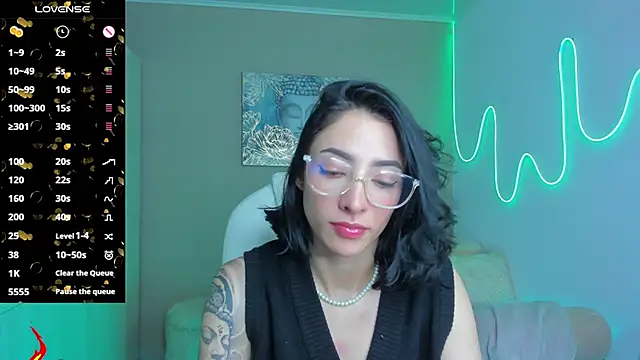Snapshot of barbie_scoth_ chatting on October 2025 03:17:01 AM barbie scoth  online show from October 2025 03:17:01 AM