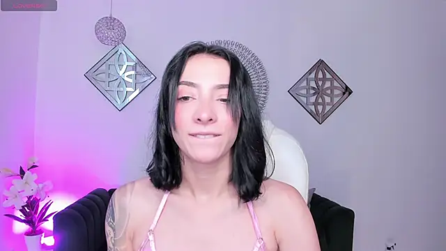 barbie scoth  online show from December 2025 07:30:02 PM